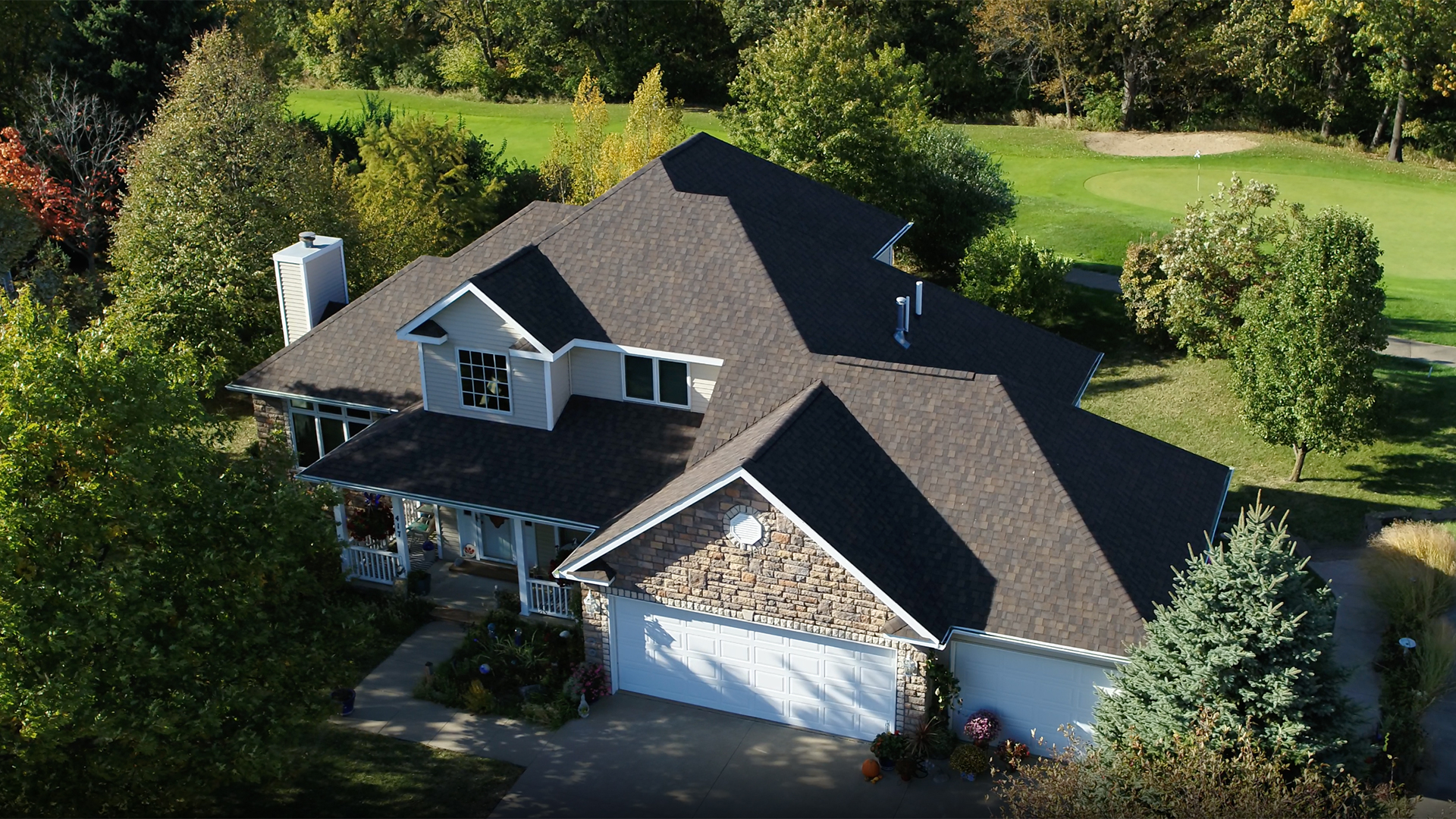 How much does a residential roof replacement cost?