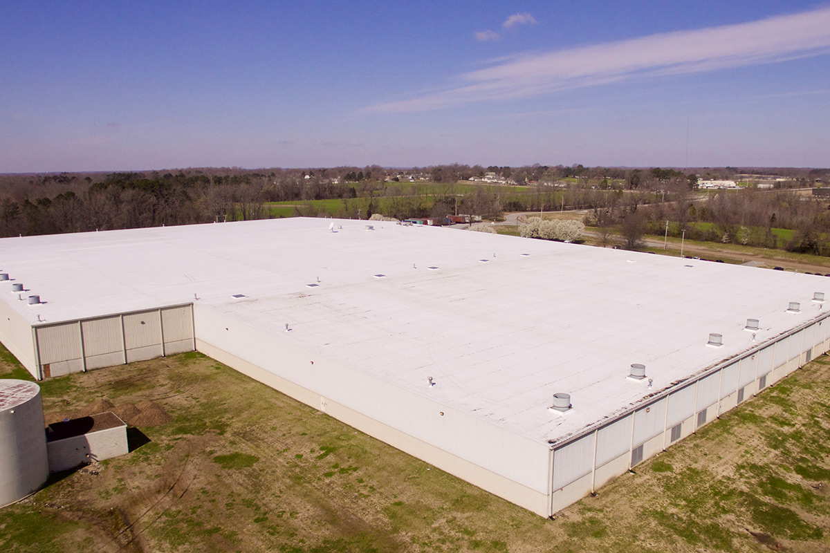 Why Spring Maintenance on Flat Roofs is Essential